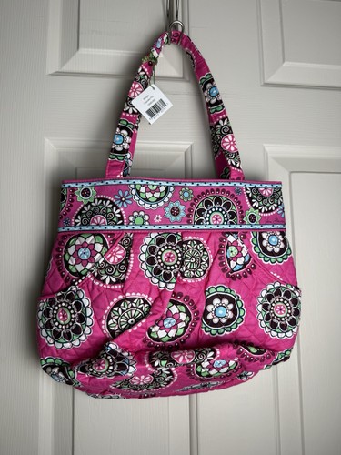 Vera bradley cupcake - vera,